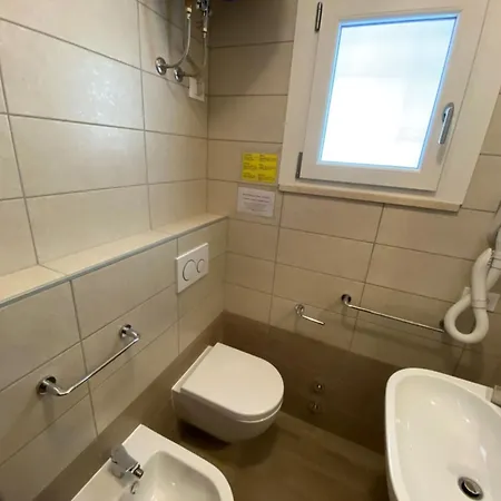 Charming Two Level With Garden And Bbq Apartman