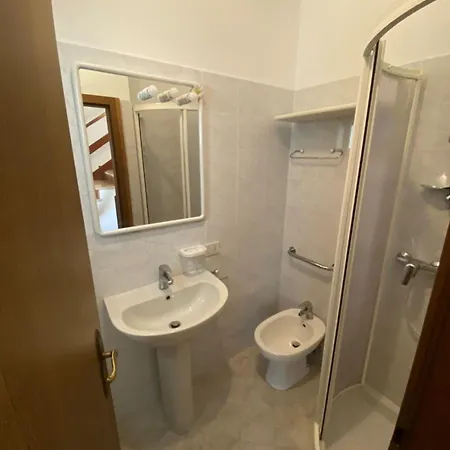 Apartman Charming Two Level With Garden And Bbq *